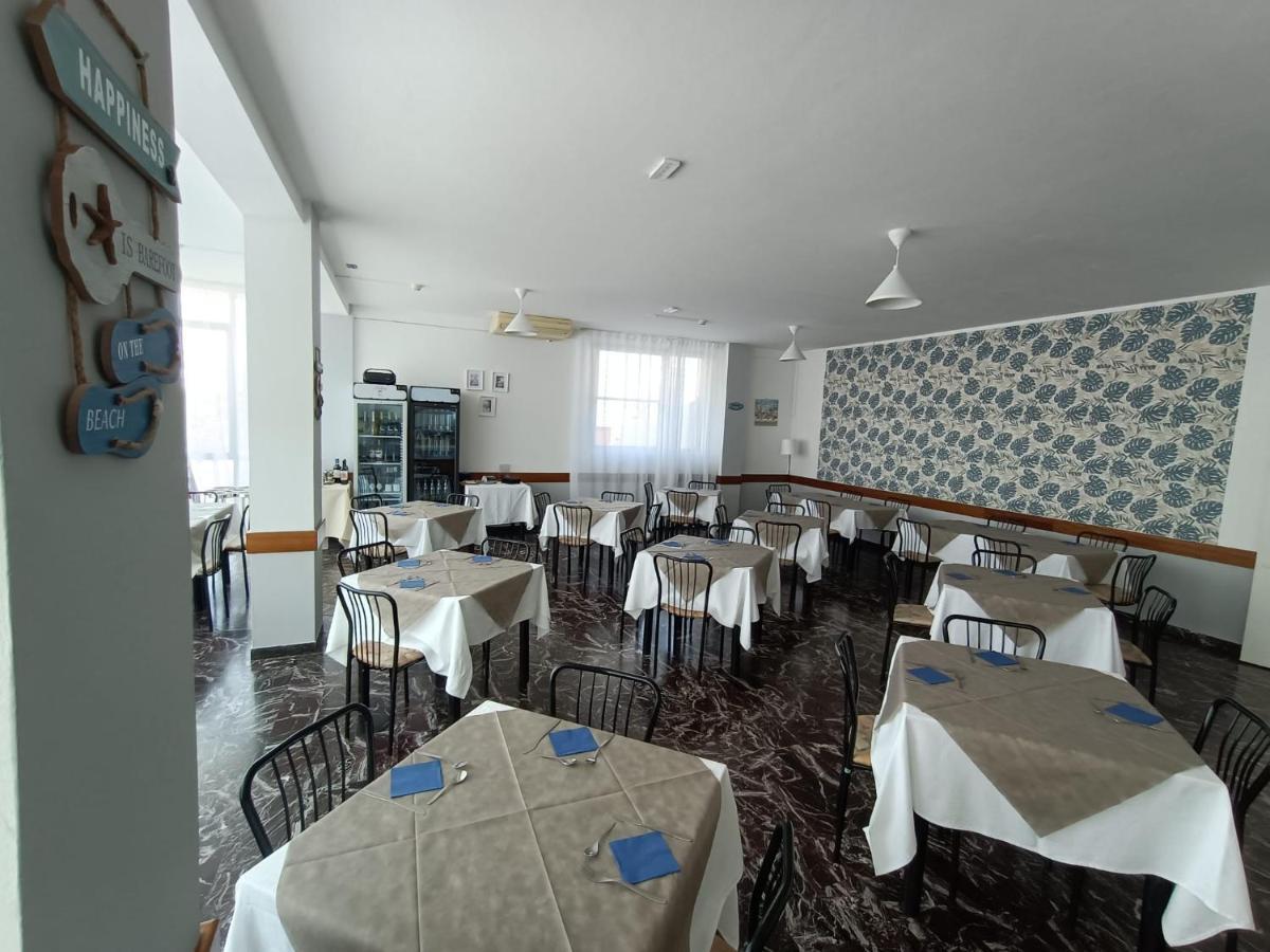 Hotel La Torre Червия Экстерьер фото